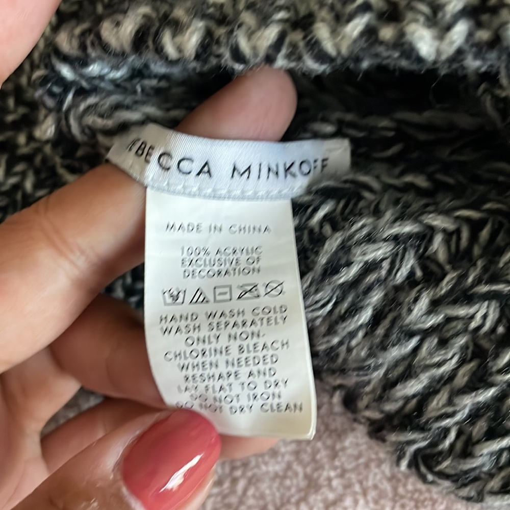 REBECCA MINKOFF- hat and fingerless glove set - Picture 3 of 6